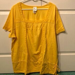Just My Size 2XL yellow short-sleeve boho square-neck blouse, floral eyelet deco